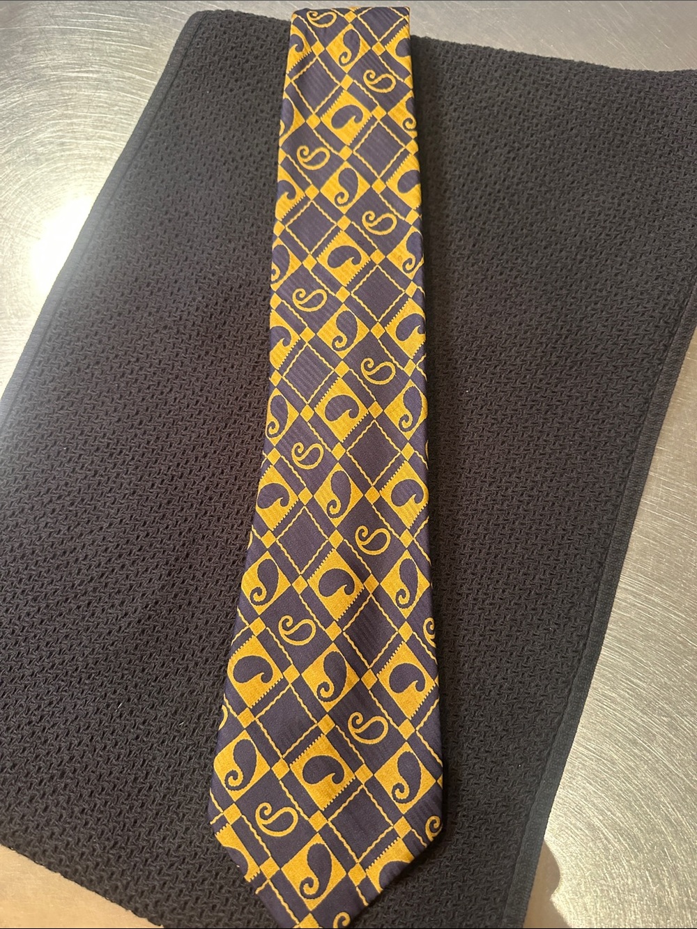 Hills Cashmere House Men’s Gold and Navy Patterned Silk Tie